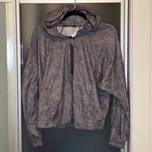 Lululemon light weight jacket